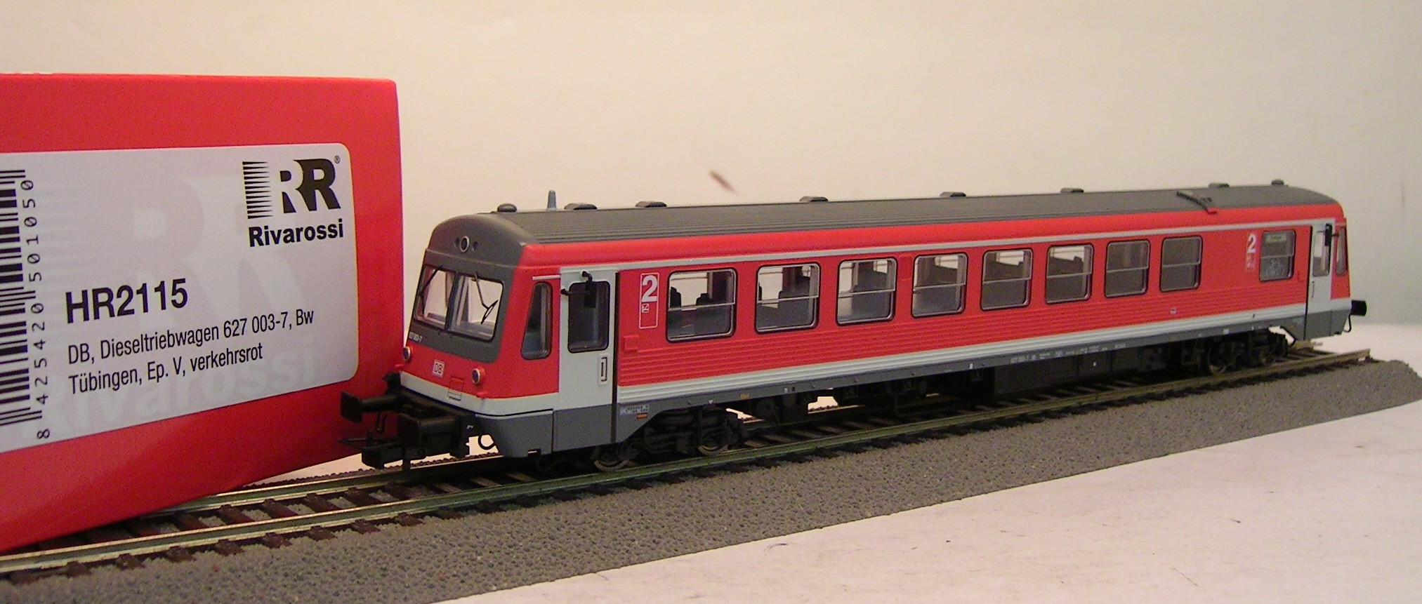 H0 HR2115 Diesel Triebwagen BR 627 003 7 DB AG, rot, DSS Bel.   D25